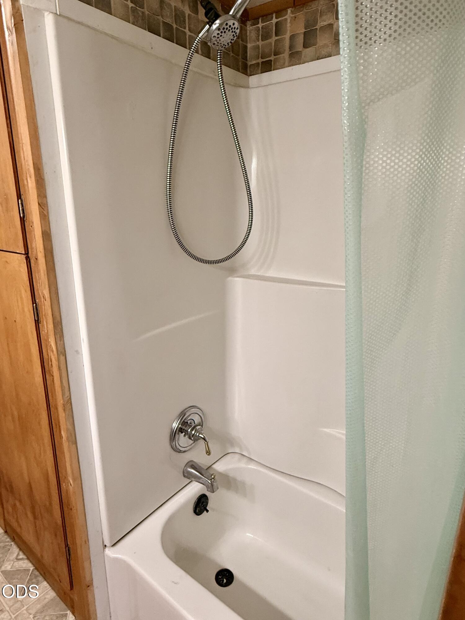 16025 Strawn Road La Pine, OR 97739 - Photo 31 of 95 a bathroom with a sink and a mirror