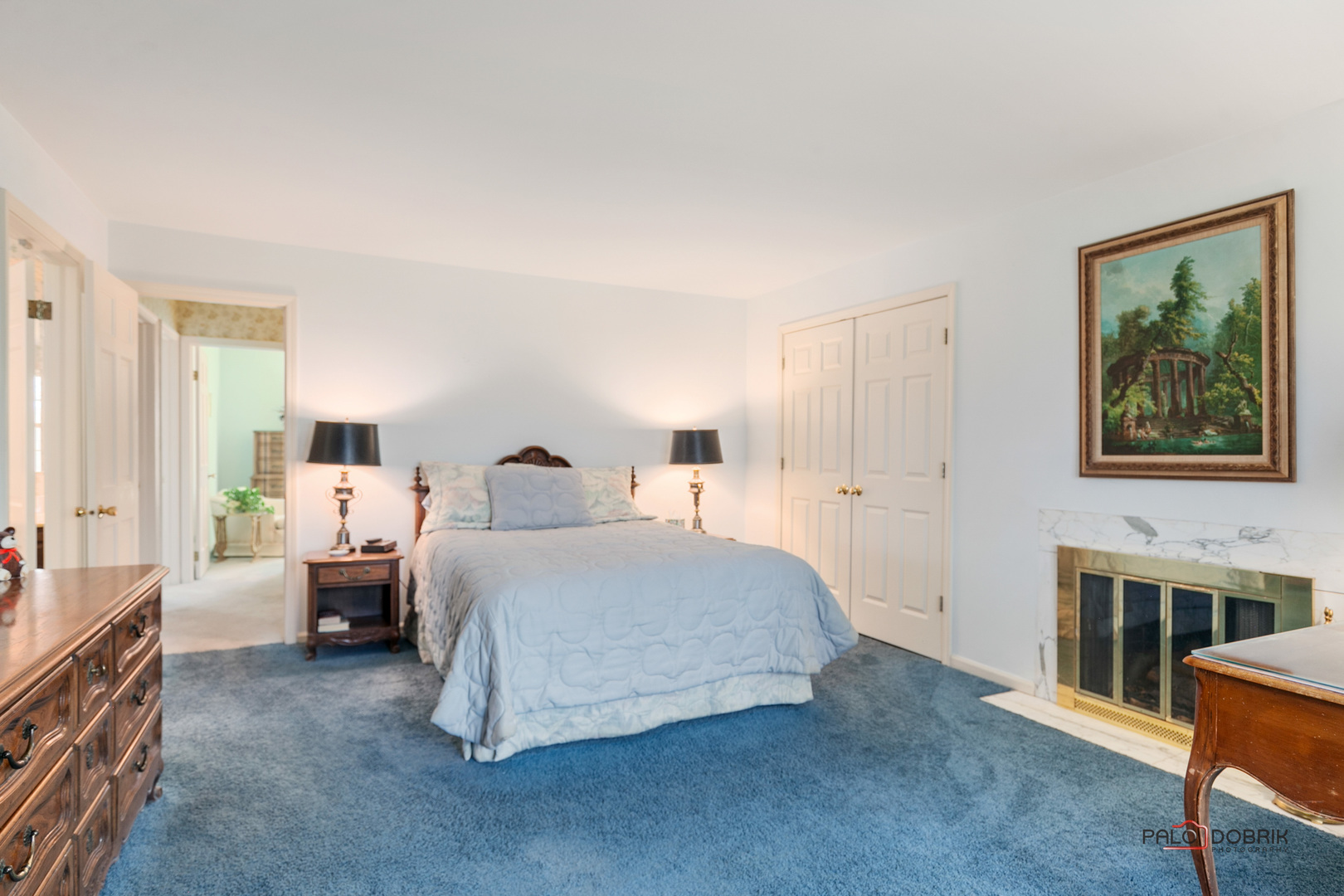 950 Old Mill Road Lake Forest, IL 60045 - Photo 27 of 59 a bedroom with a bed and a couch