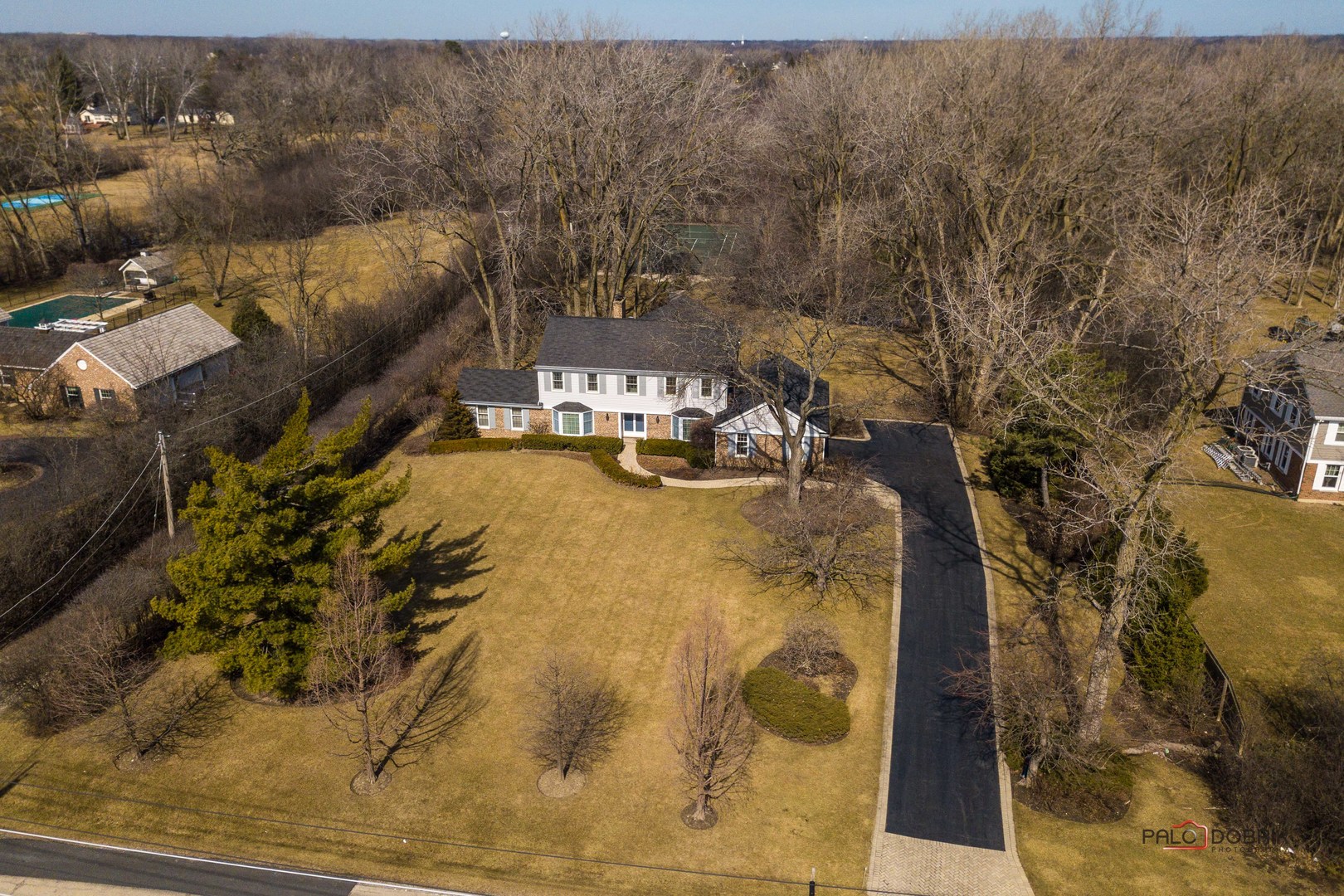 950 Old Mill Road Lake Forest, IL 60045 - Photo 3 of 59