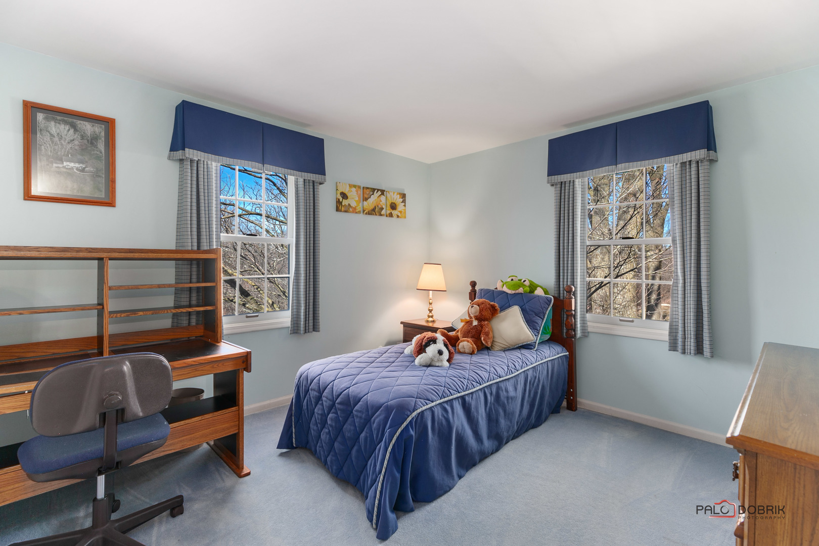 950 Old Mill Road Lake Forest, IL 60045 - Photo 31 of 59 a bed room with furniture and a window