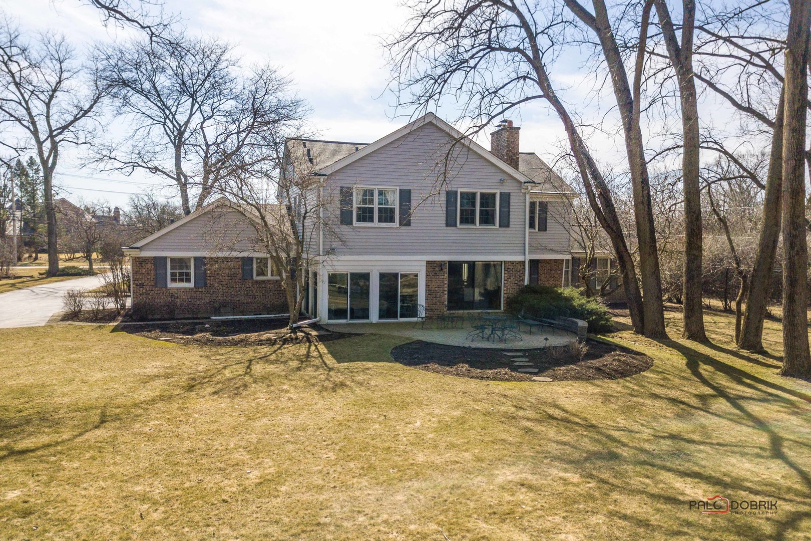 950 Old Mill Road Lake Forest, IL 60045 - Photo 33 of 59 front view of a house with a yard
