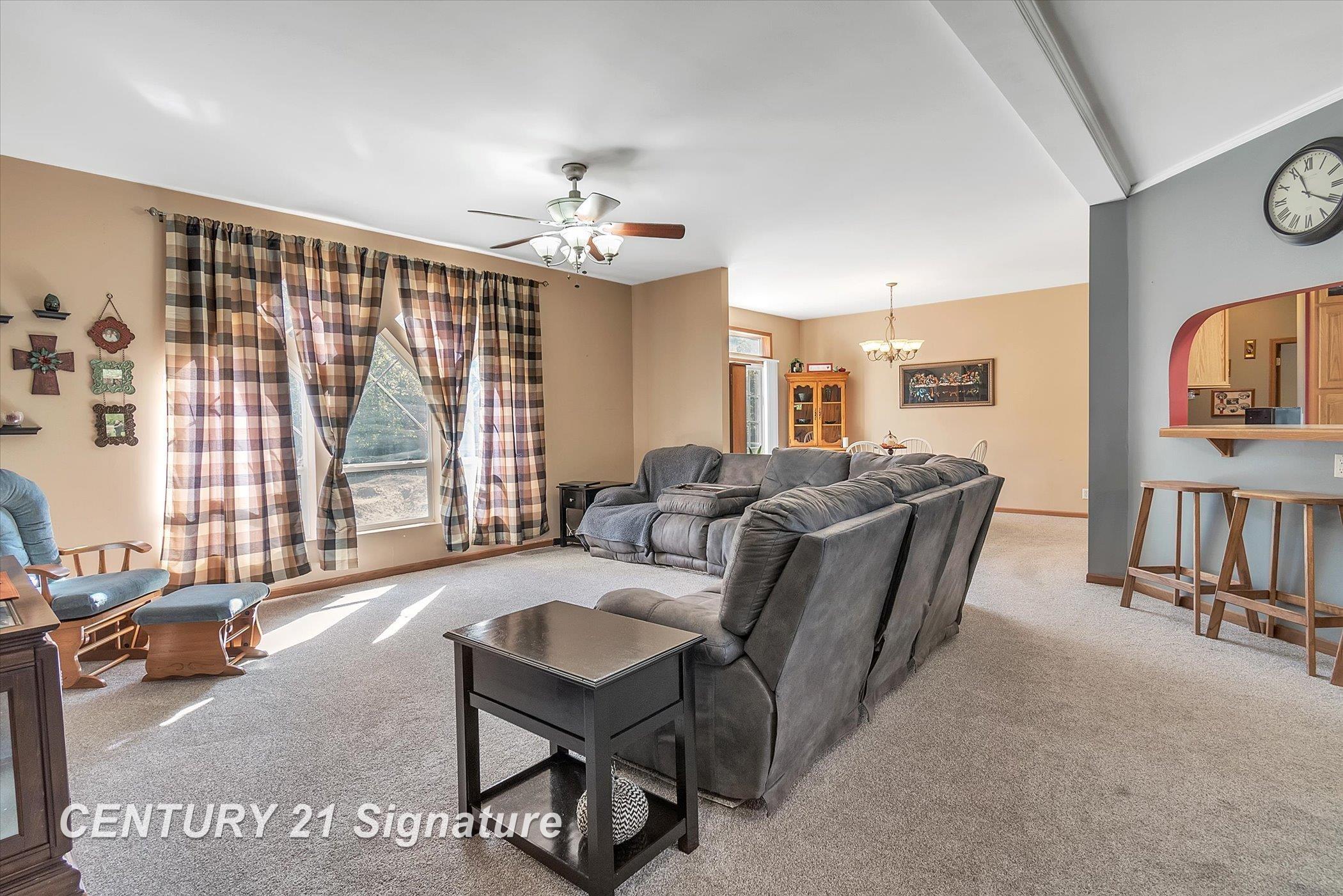 4758 North Meridian Road Hope, MI 48628 - Photo 9 of 65