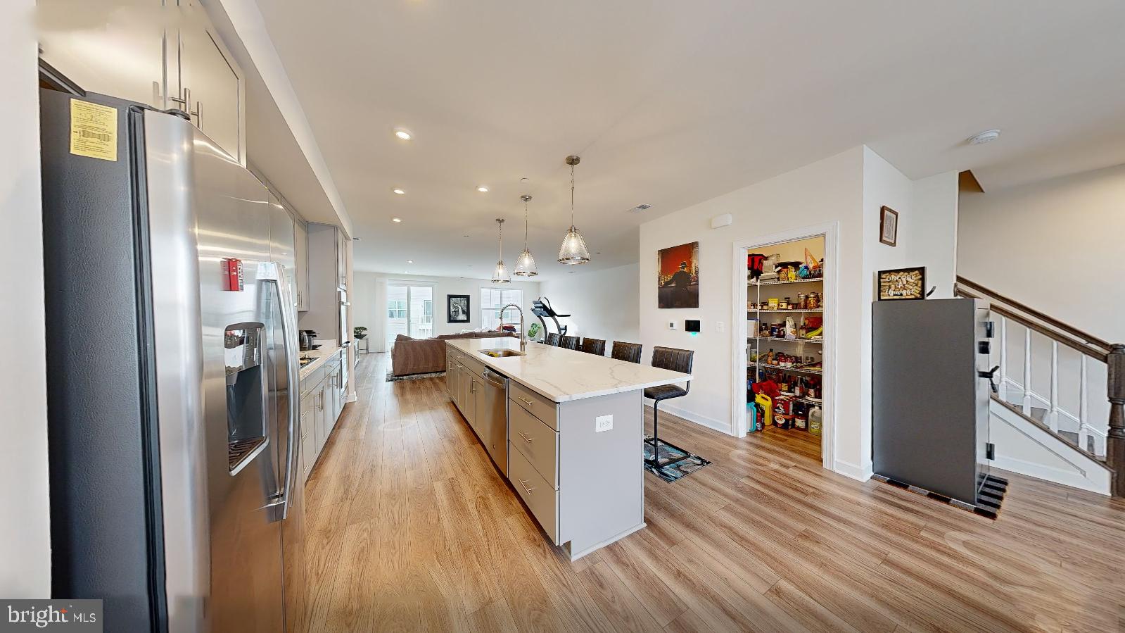 12342 Azure Lane, Unit 24 Fairfax, VA 22033 - Photo 13 of 38 Kitchen w/ Pantry