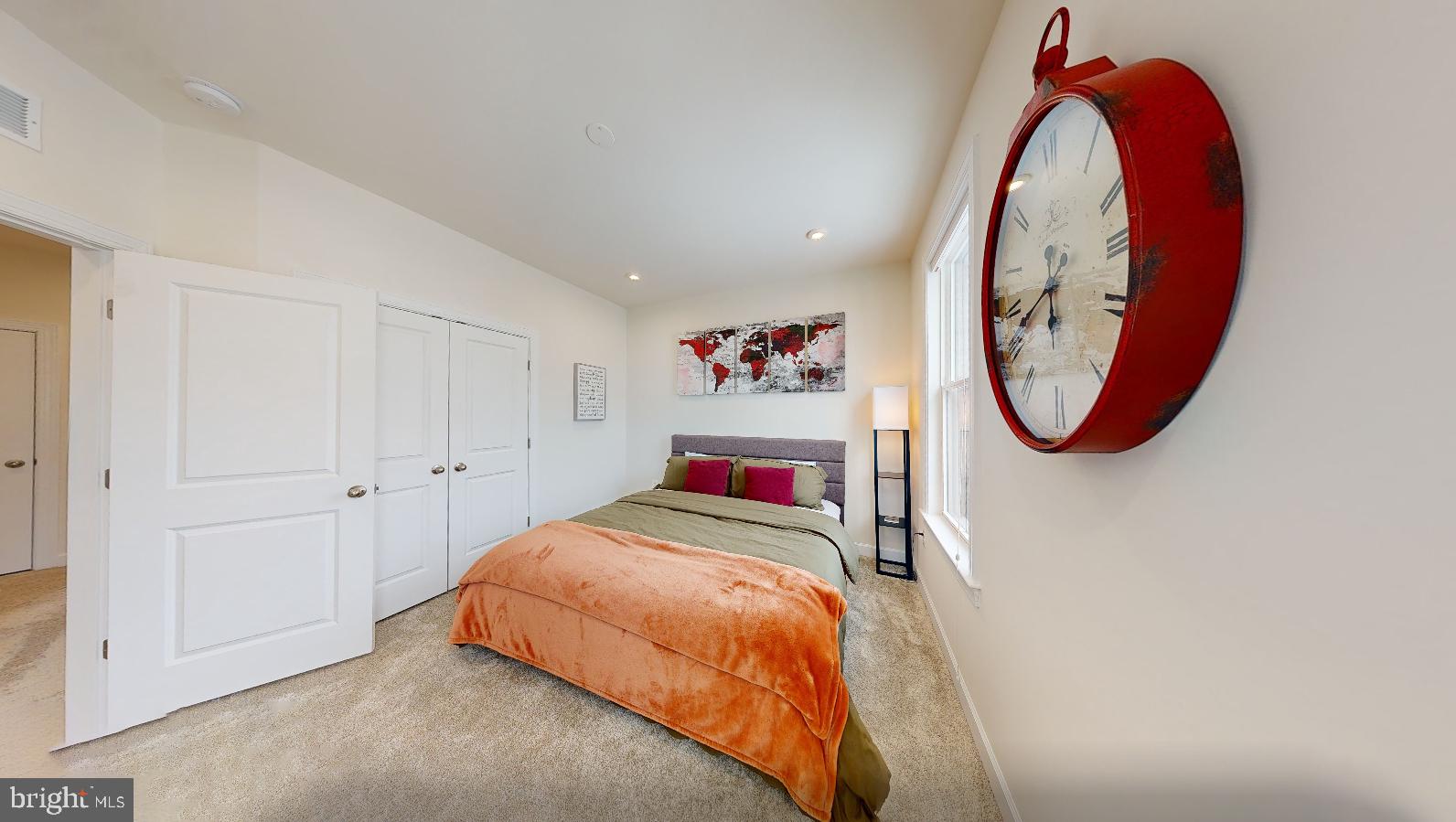 12342 Azure Lane, Unit 24 Fairfax, VA 22033 - Photo 8 of 38 Second Bedroom