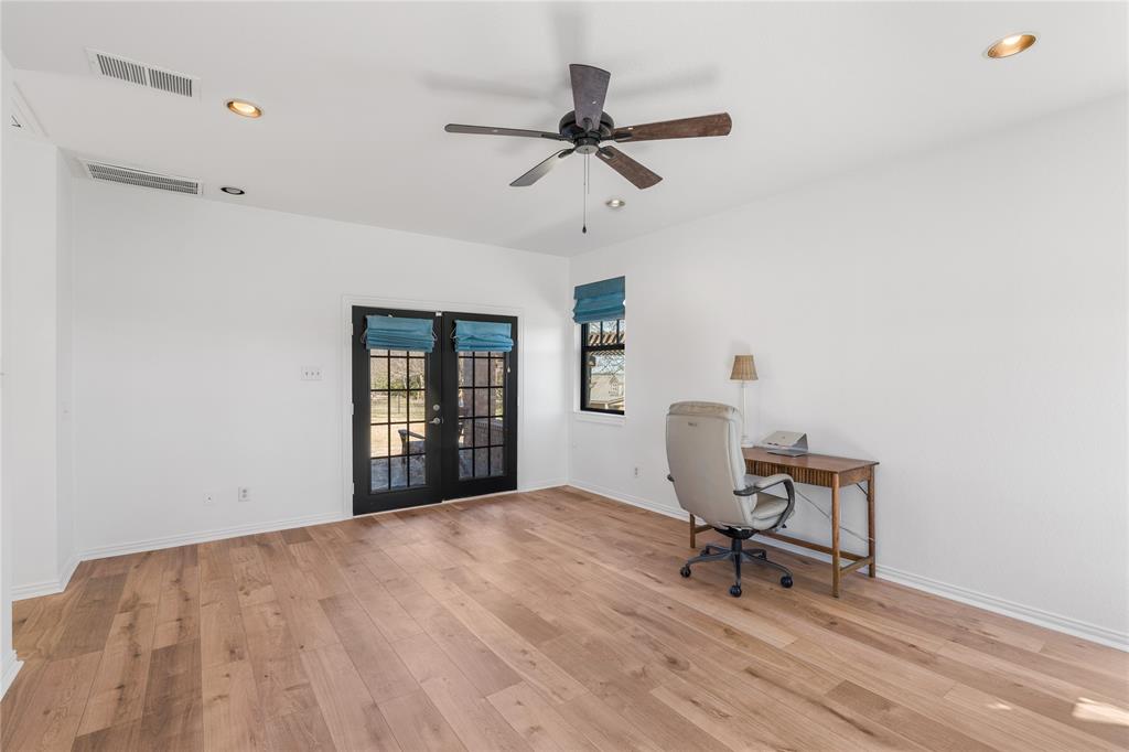 990 Cornelius Road Rockwall, TX 75087 - Photo 20 of 37 Bonus room off primary with full bath in it