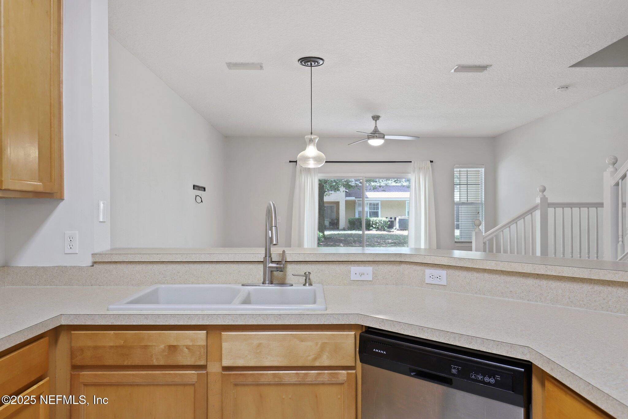 5663 Greenland Road, Unit 1702 Jacksonville, FL 32258 - Photo 13 of 37 13-web-or-mls-Greenland Rd 1702-04042025