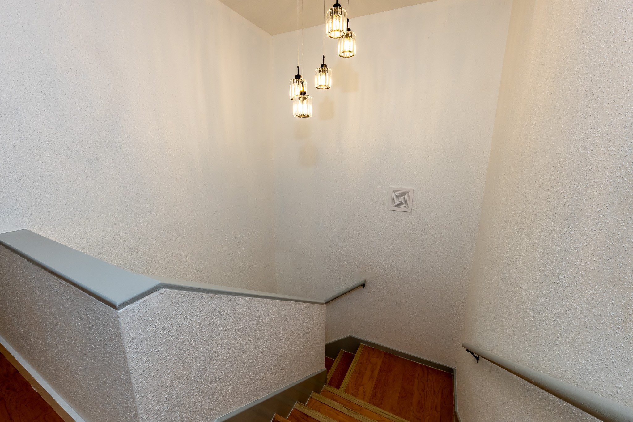 8486 Ariel Street Houston, TX 77074 - Photo 37 of 45 a view of a small space