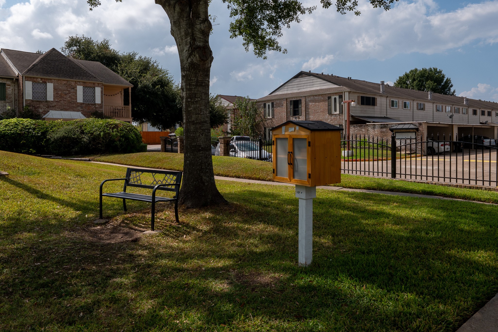 8486 Ariel Street Houston, TX 77074 - Photo 5 of 45 a front view of a house with garden and pathway