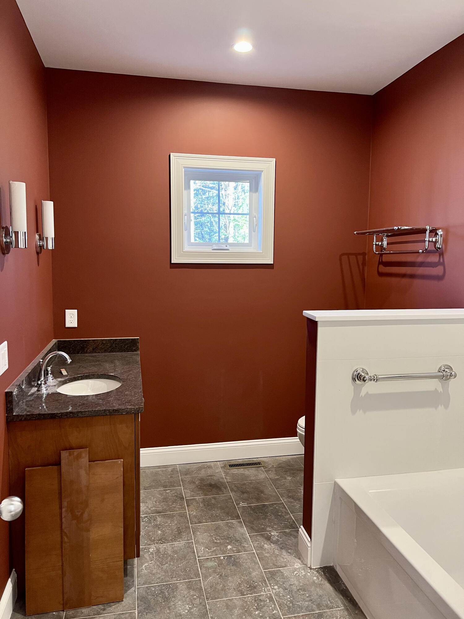20 West Beech Ridge Road Scarborough, ME 04074 - Photo 10 of 16 Hall Full Bath