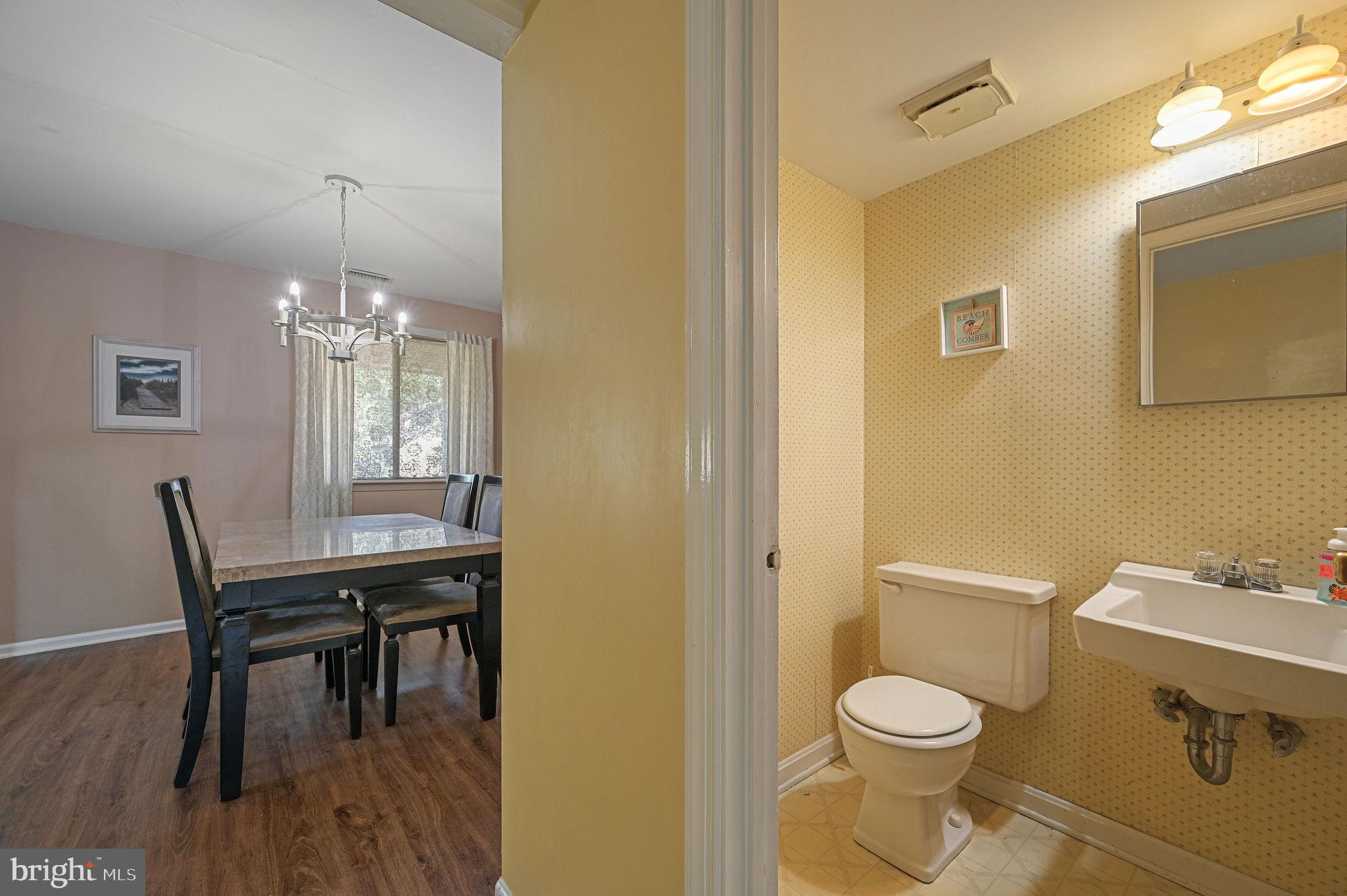 447 Alder Road Dover, DE 19904 - Photo 13 of 27 powder room