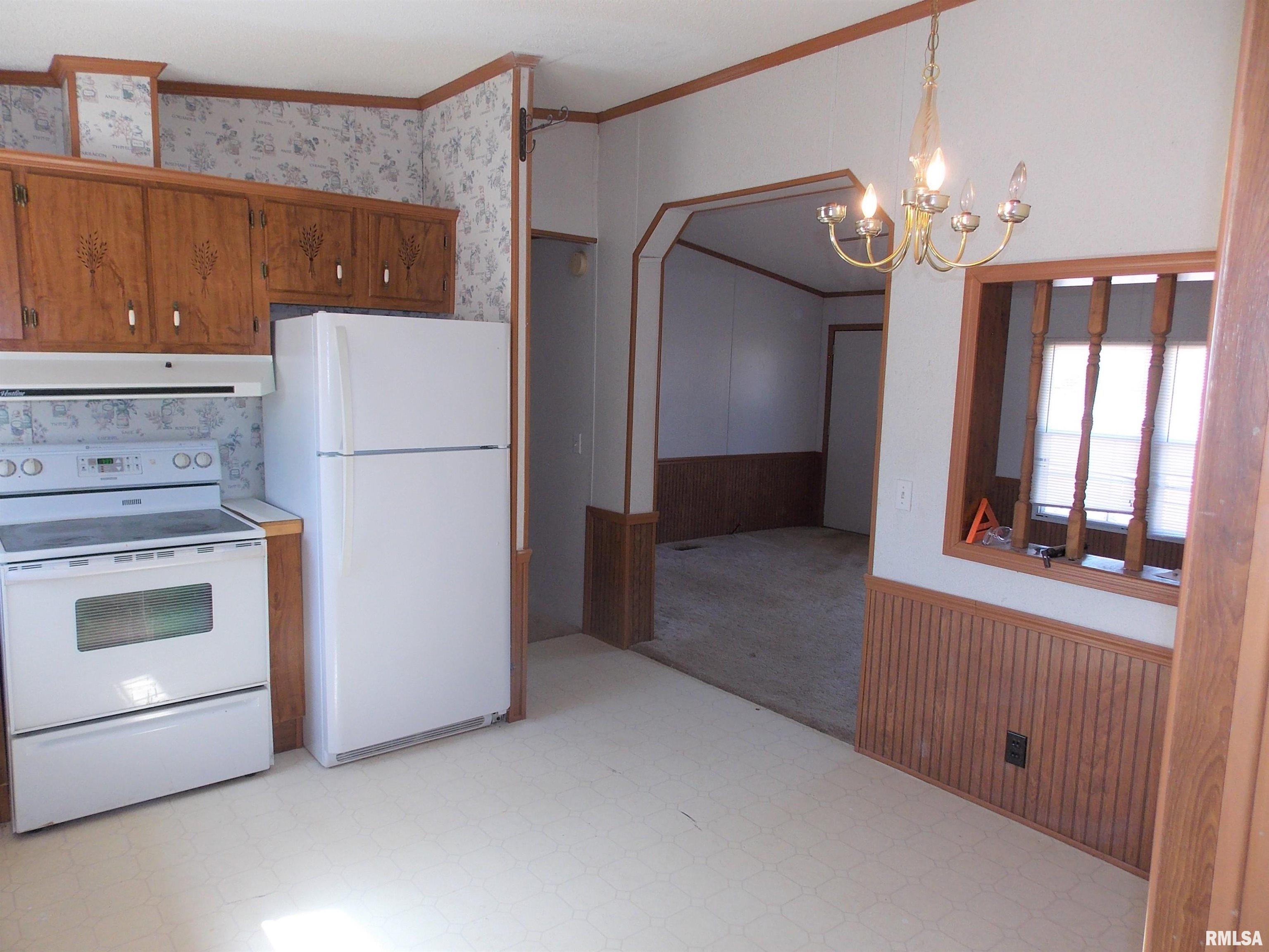 3234 Townhouse Road Salem, IL 62881 - Photo 7 of 23 Gallery Image 7