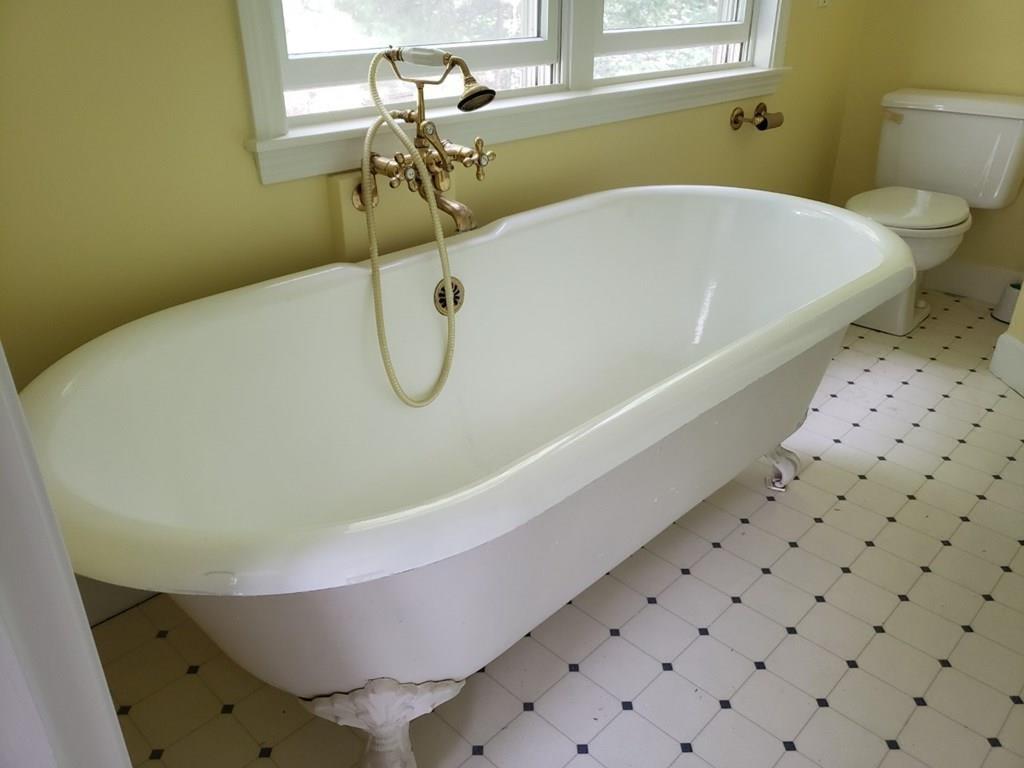2 Valentine Circle Hopkinton, MA 01748 - Photo 11 of 36 Gallery Image 11