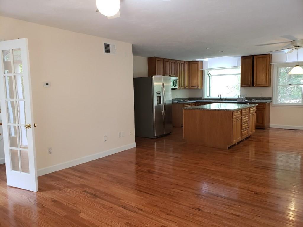 2 Valentine Circle Hopkinton, MA 01748 - Photo 4 of 36 Gallery Image 4