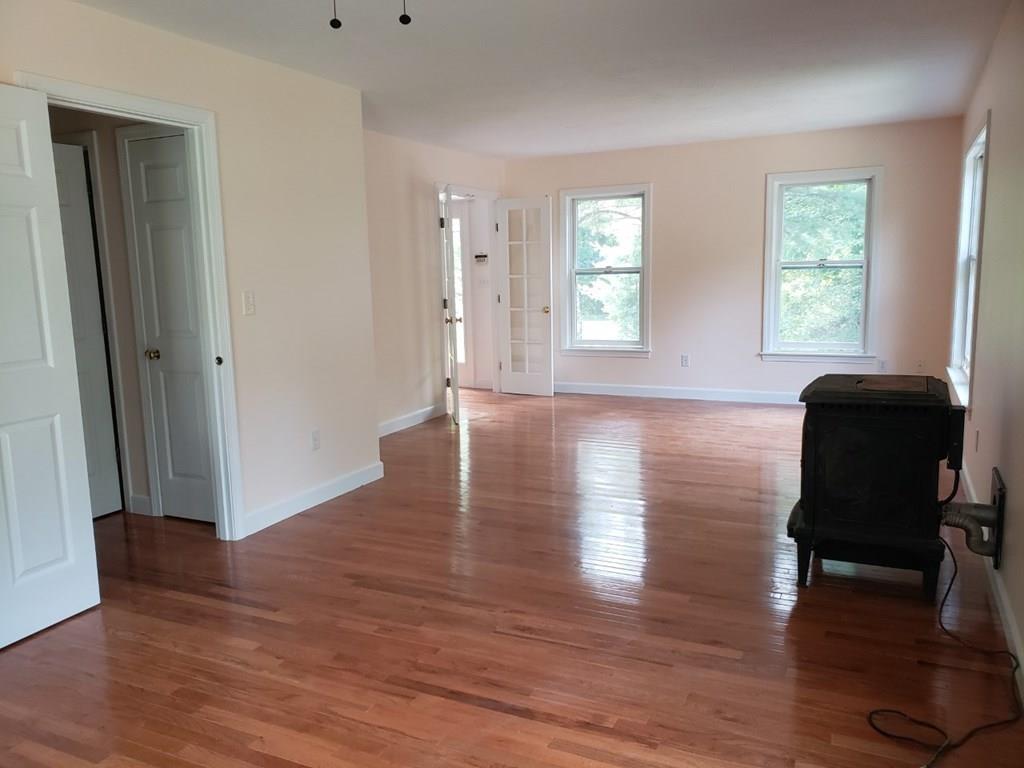 2 Valentine Circle Hopkinton, MA 01748 - Photo 5 of 36 Gallery Image 5