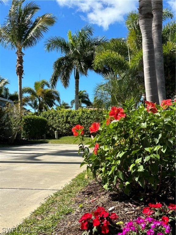 13581 Snapper Lane Naples, FL 34114 - Photo 1 of 34