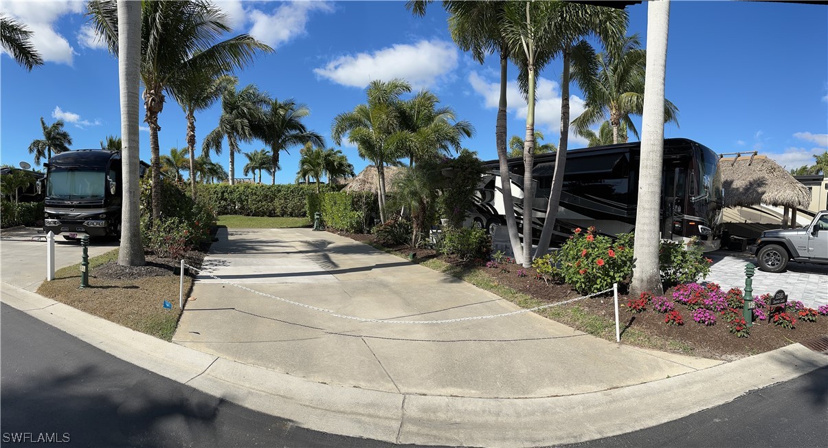 13581 Snapper Lane Naples, FL 34114 - Photo 8 of 34