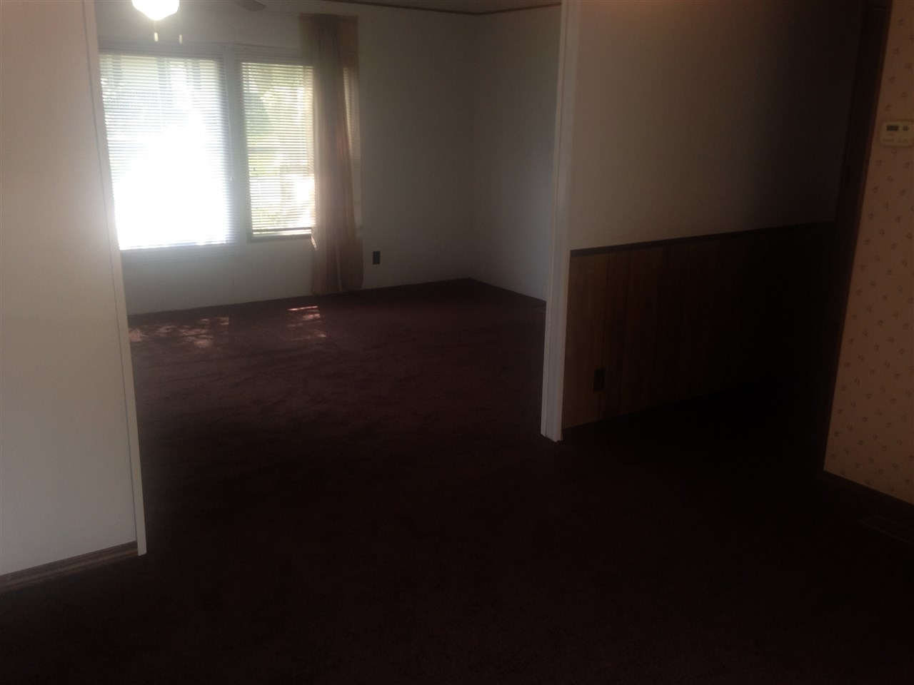 1630 Bancroft Avenue Rochester, IN 46975 - Photo 4 of 19