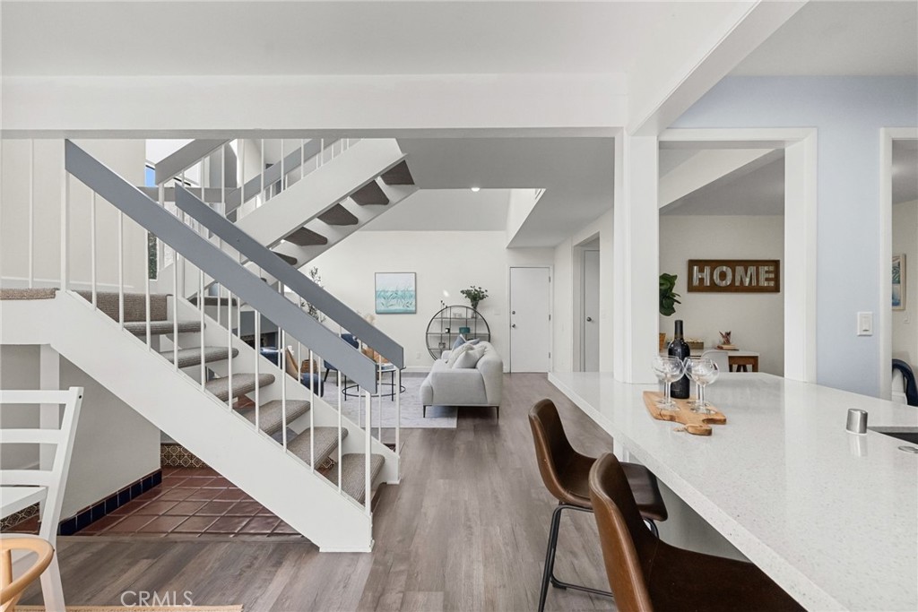 1908 Speyer Lane, Unit B Redondo Beach, CA 90278 - Photo 11 of 38