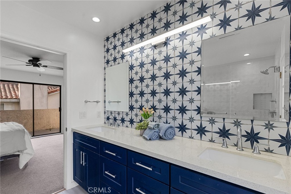 1908 Speyer Lane, Unit B Redondo Beach, CA 90278 - Photo 33 of 38 Primary Bathroom