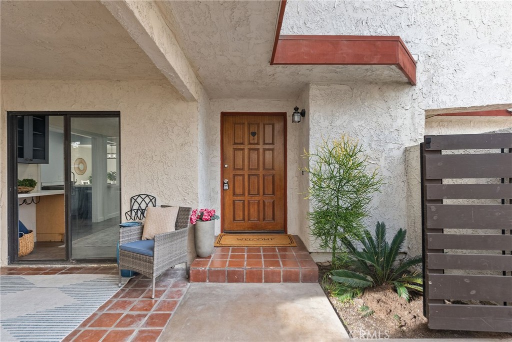 1908 Speyer Lane, Unit B Redondo Beach, CA 90278 - Photo 4 of 38