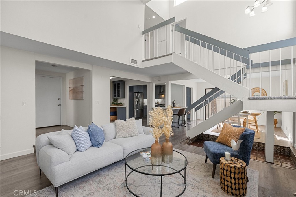 1908 Speyer Lane, Unit B Redondo Beach, CA 90278 - Photo 7 of 38