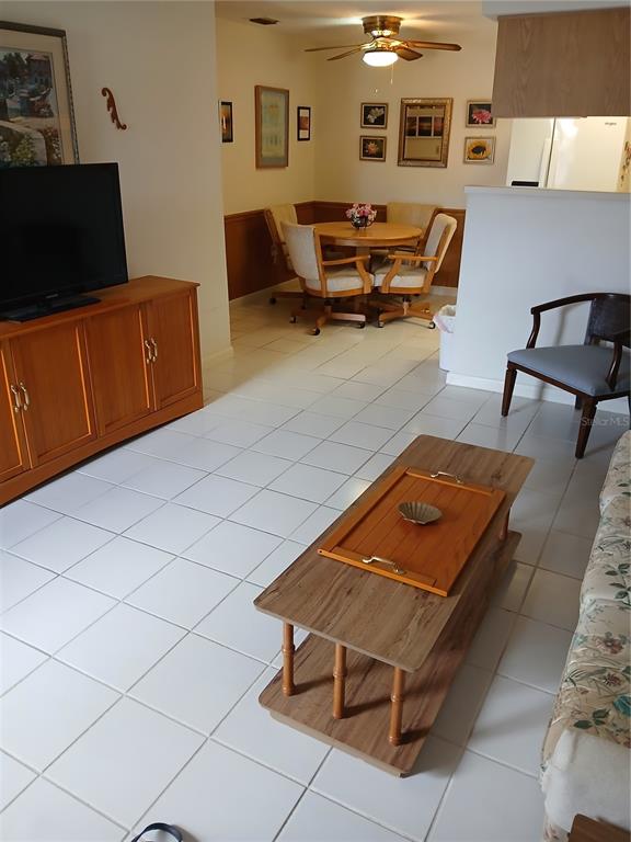 6050 Chesham Drive, Unit 3 New Port Richey, FL 34653 - Photo 3 of 28