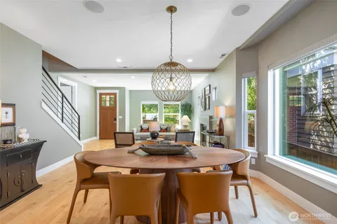 $1,225,000 | 6916 Flora Avenue South, Seattle, WA 98108