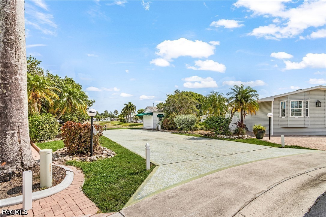 3066 Waterview Point Naples, FL 34120 - Photo 2 of 28