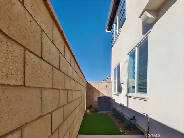 a view of outdoor space