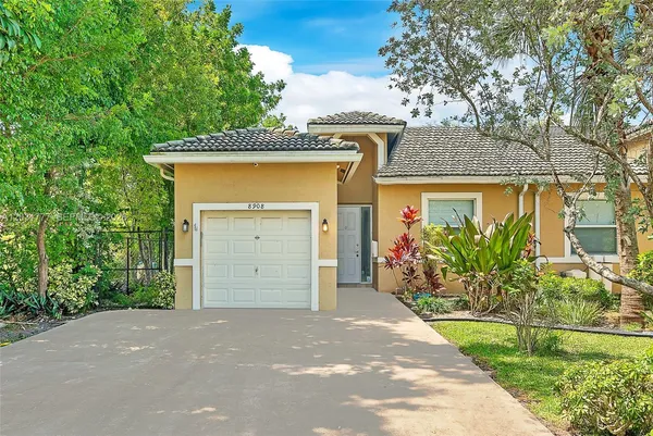 $3,750 | 8908 Northwest 40th Street, Coral Springs, FL 33065