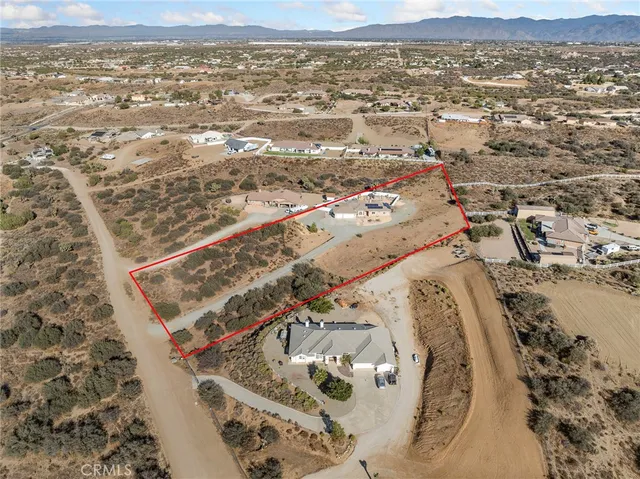 $610,000 | 7925 Anaconda Avenue, Oak Hills, CA 92344