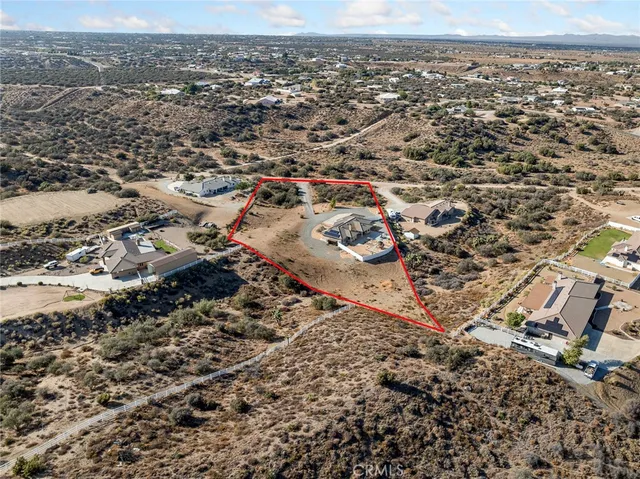 $610,000 | 7925 Anaconda Avenue, Oak Hills, CA 92344