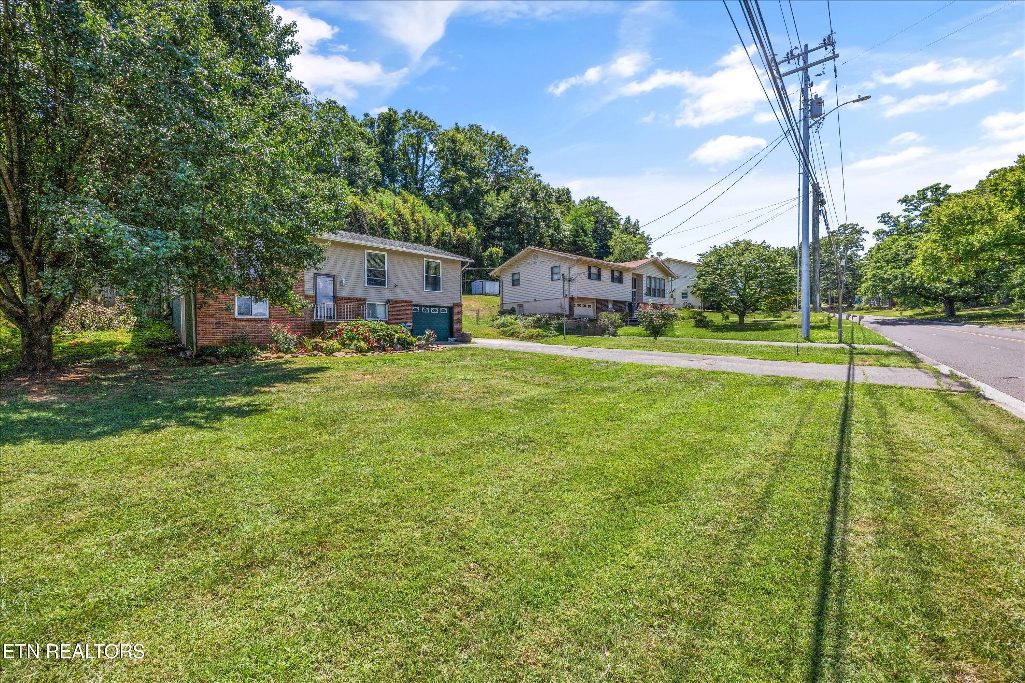 736 Taylor Road Knoxville, TN 37920 - Photo 1 of 29 Gallery Image 1