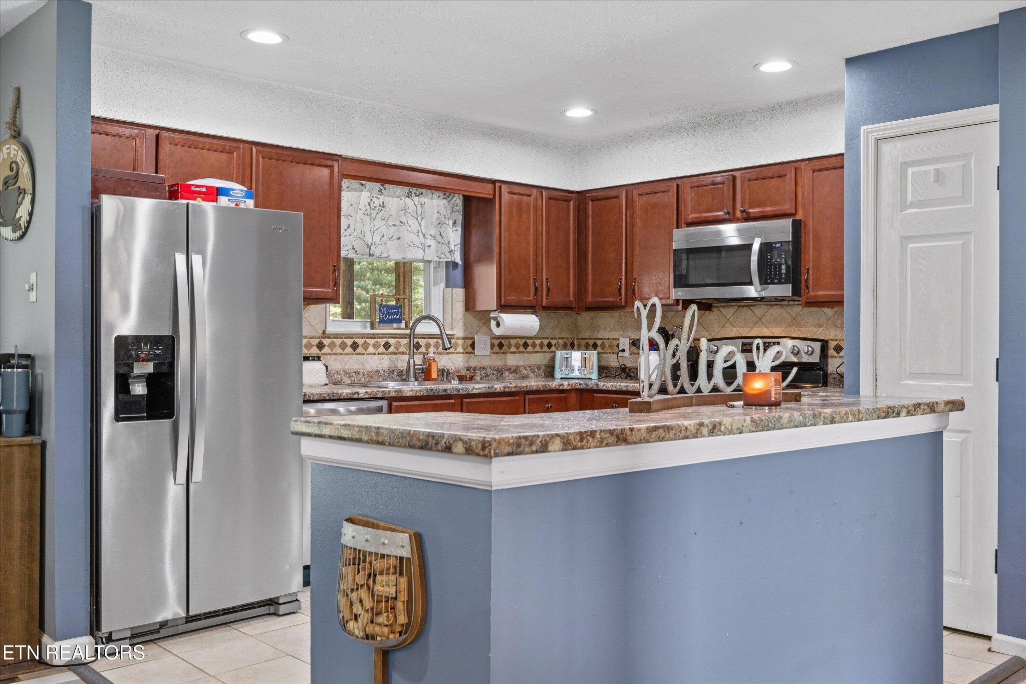 736 Taylor Road Knoxville, TN 37920 - Photo 7 of 29 Gallery Image 7