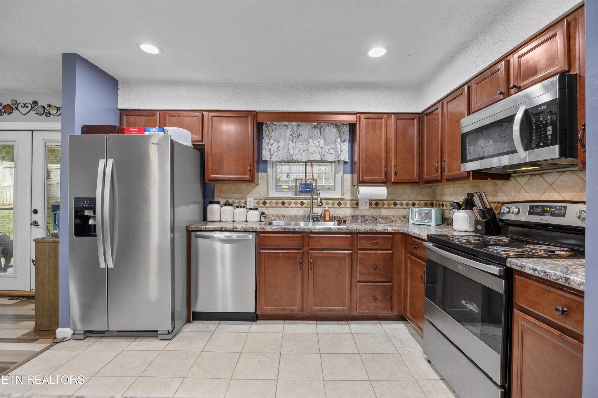 736 Taylor Road Knoxville, TN 37920 - Photo 8 of 29 Gallery Image 8