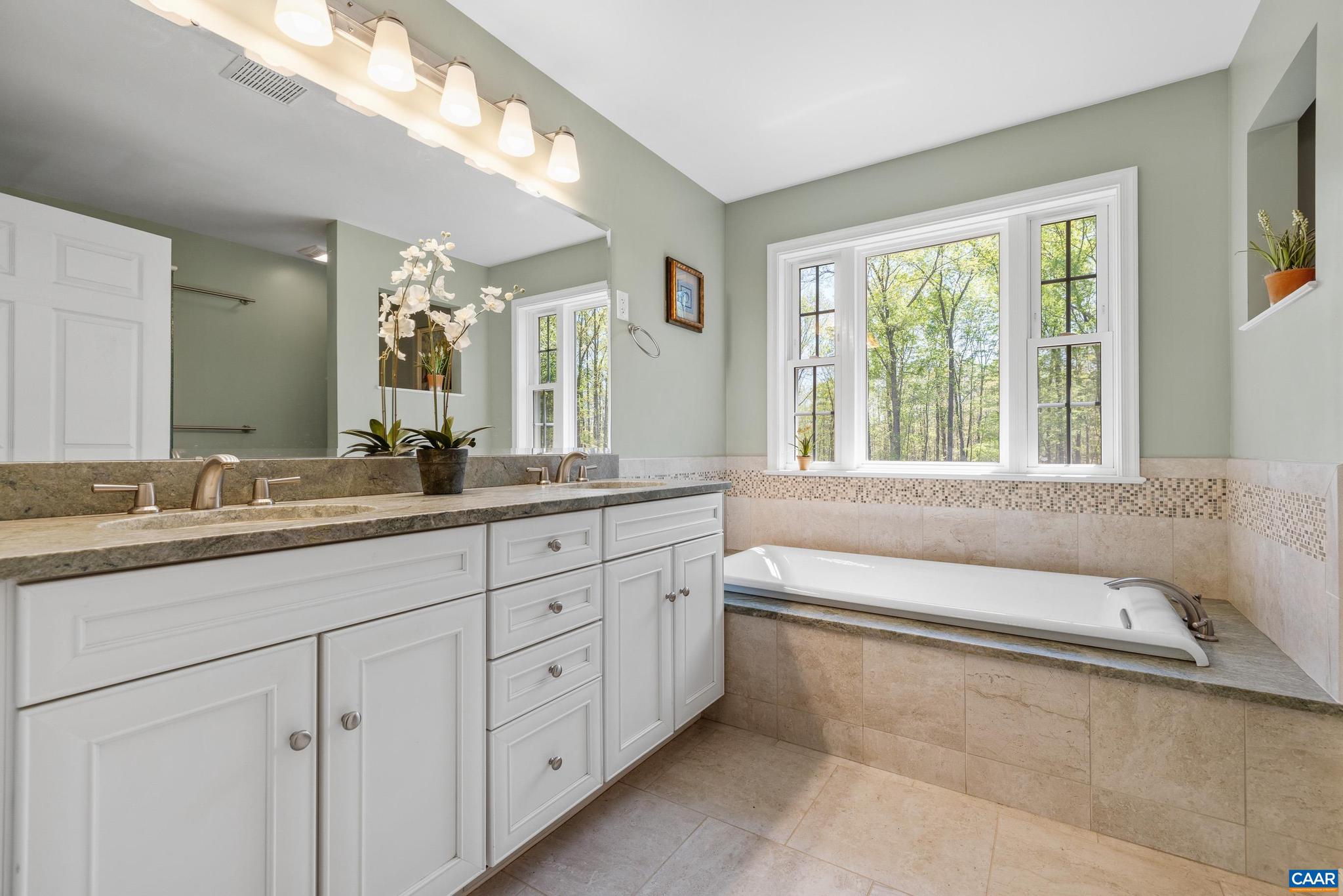 1070 Loving Road Zion Crossroads, VA 22942 - Photo 24 of 69