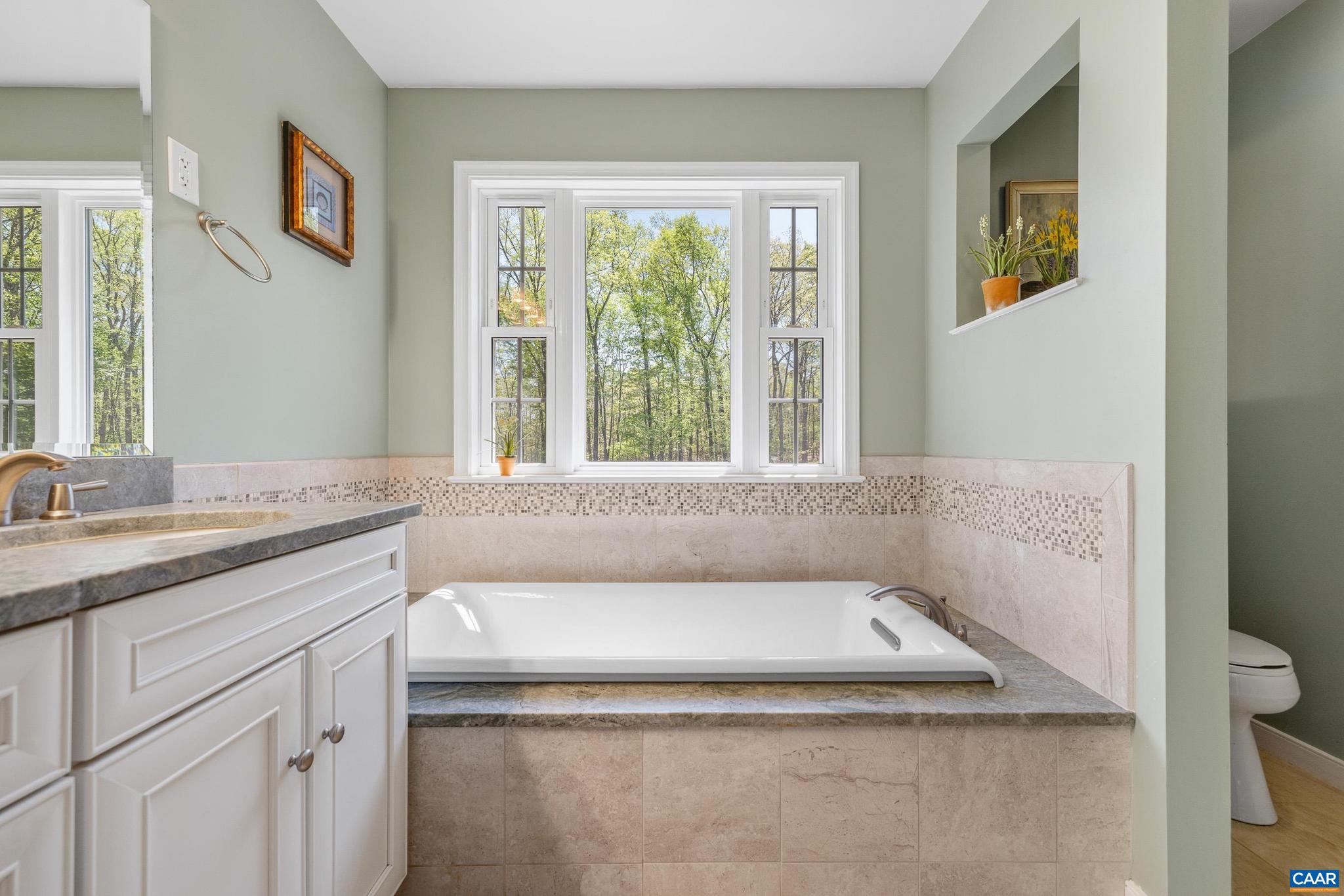 1070 Loving Road Zion Crossroads, VA 22942 - Photo 25 of 69