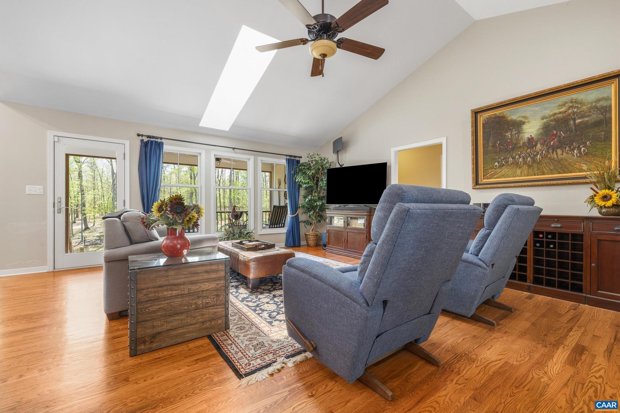 1070 Loving Road Zion Crossroads, VA 22942 - Photo 7 of 69