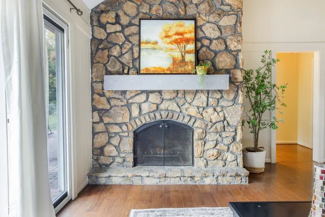 $365,000 | 7532 Camelback Drive, Indianapolis, IN 46250