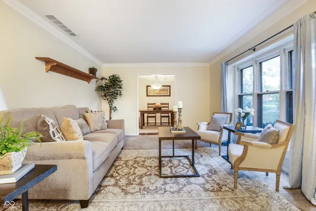 $365,000 | 7532 Camelback Drive, Indianapolis, IN 46250