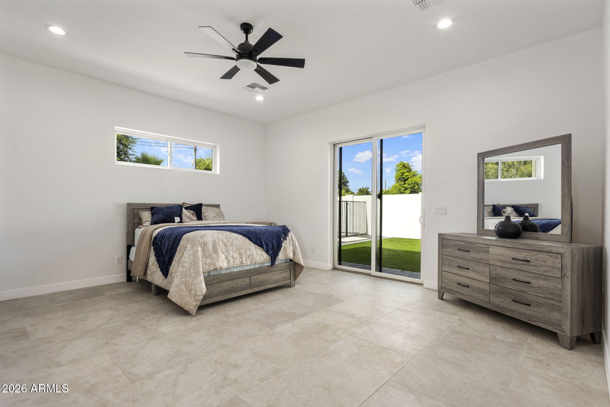 707 East Ocotillo Road Phoenix, AZ 85014 - Photo 9 of 31 Primary Bedroom