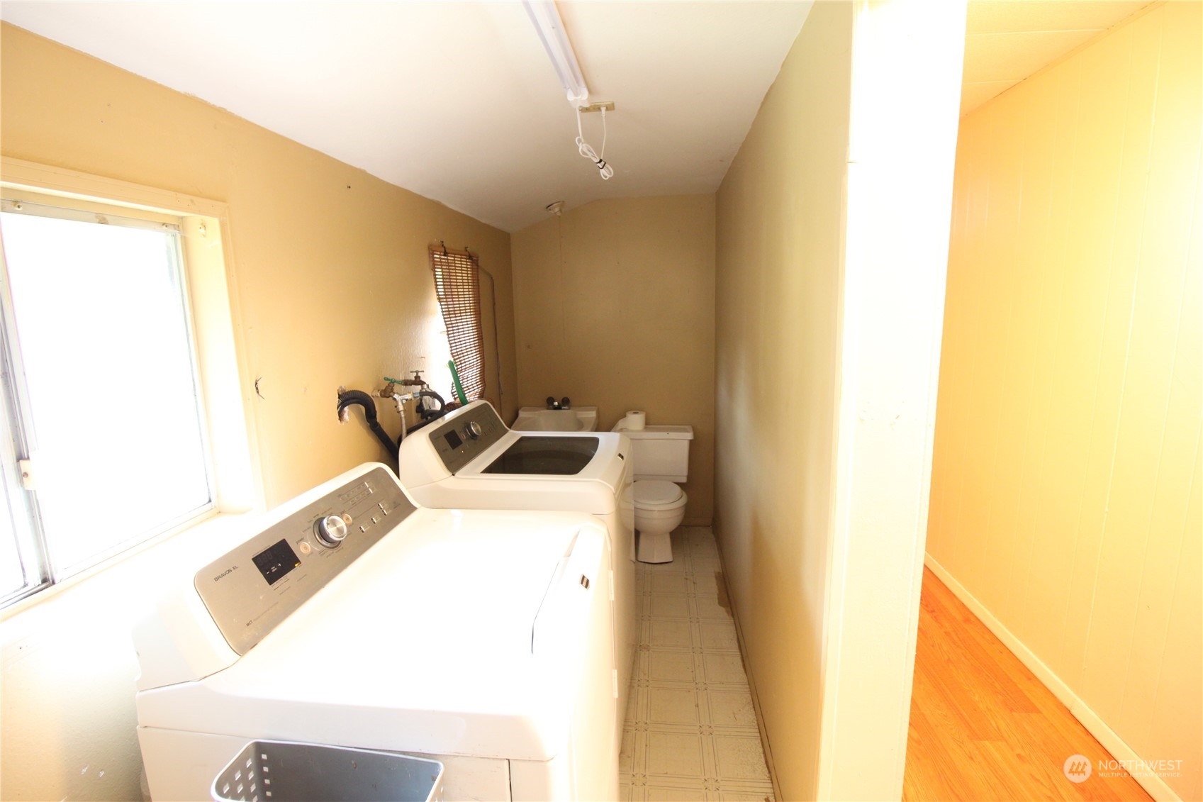 11410 Riverside Drive Southeast Olympia, WA 98513 - Photo 14 of 19 a utility room with dryer and washer