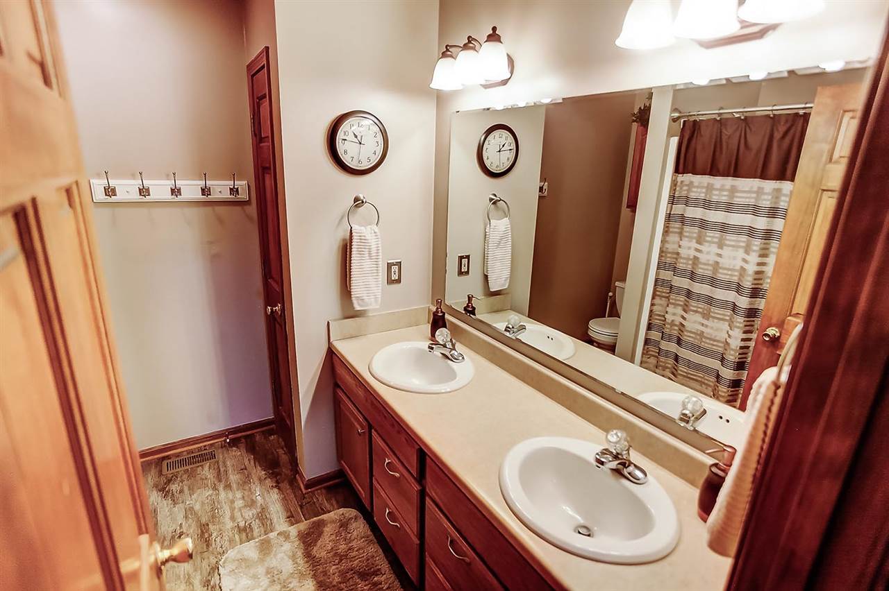 1403 Rambler Road Huntertown, IN 46748 - Photo 20 of 30 Gallery Image 20