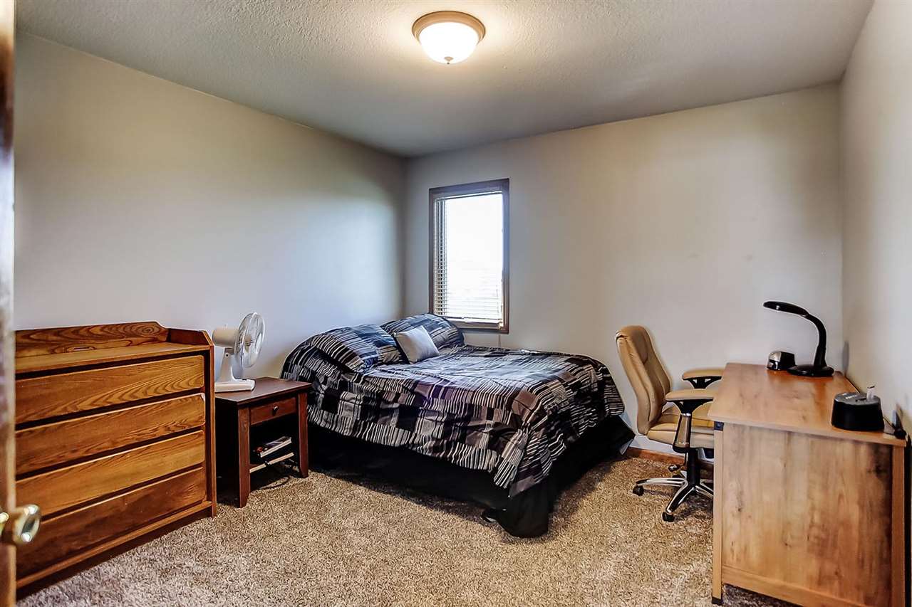 1403 Rambler Road Huntertown, IN 46748 - Photo 25 of 30 Gallery Image 25