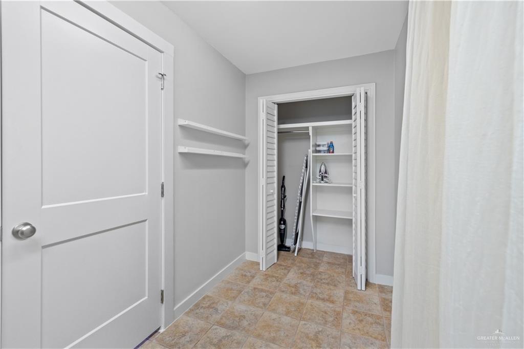 2212 North Bryan Rd Mission Mission, TX 78572 - Photo 28 of 44