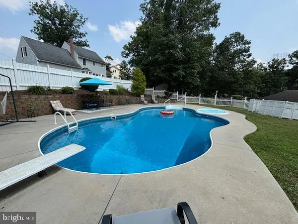 $320,000 | 298 Leon Drive, Fort Ashby, WV 26719