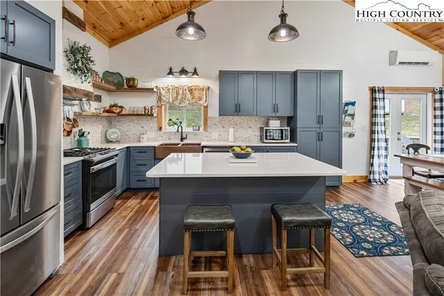 $775,000 | 112 Canter Road, Todd, NC 28684