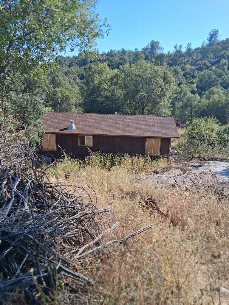 4863 Gavilan Road Mariposa, CA 95338 - Photo 2 of 19