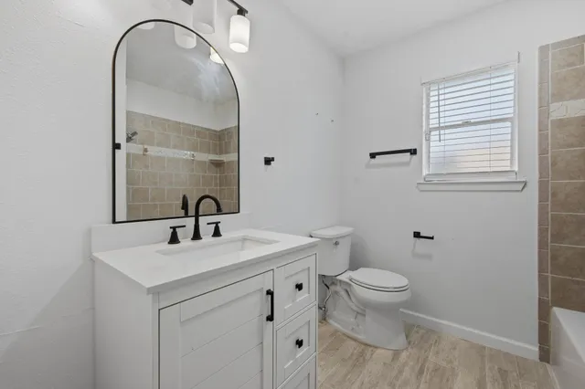 $1,950 | 7618 Breda Drive, Baytown, TX 77521