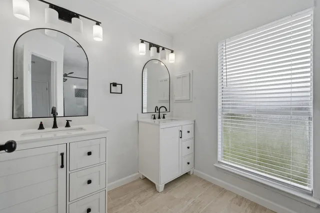 $1,950 | 7618 Breda Drive, Baytown, TX 77521